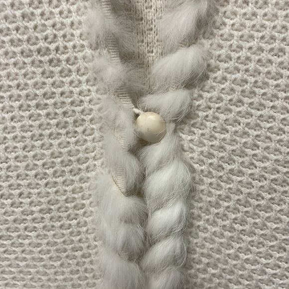 Jones New York Signature sweater with angora rabbit fur - Picture 2 of 2